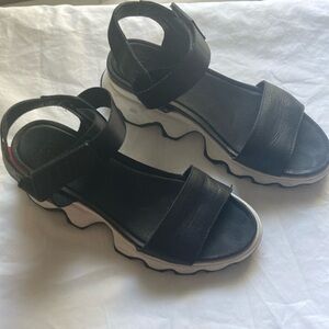 Sorel Kinetic Platform Sandals, Sz 8